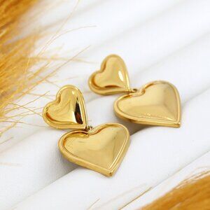 Chic Core Heart Earrings in Durable Stainless Steel